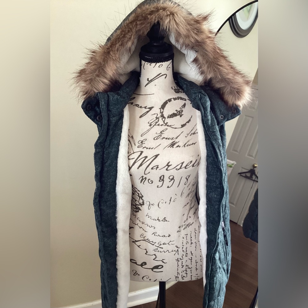 GreenTea Dark Green Puffer Coat with Faux Fur Hood